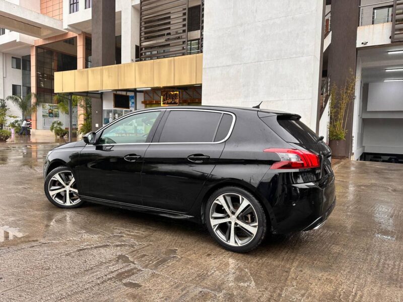 2017 PEUGEOT 308 GT DIESEL NEWSHAPE KSH 1,970,000