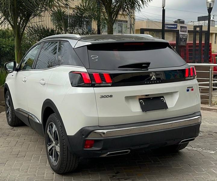 2018 PEUGEOT 3008 WITH SUNROOF GTLine KSh 3,570,000