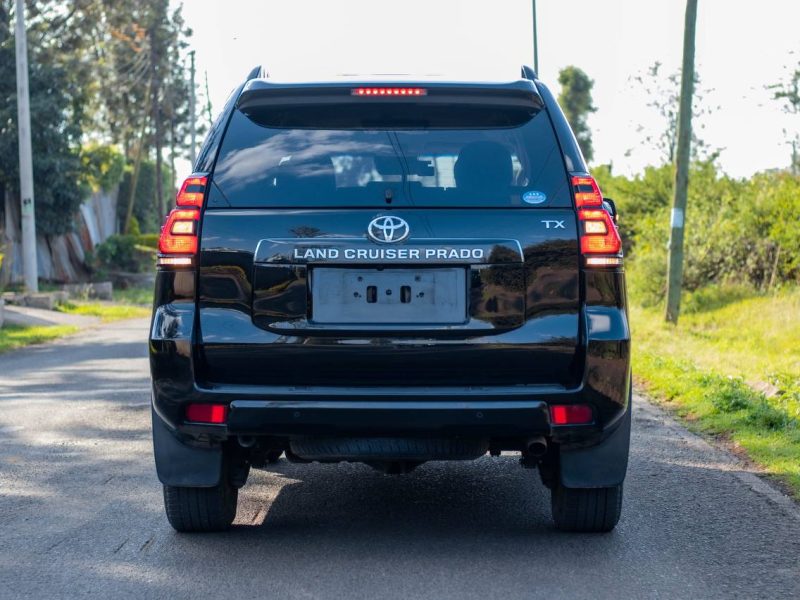 2018 LANDCRUISER PRADO PETRO KSh 6,999,000