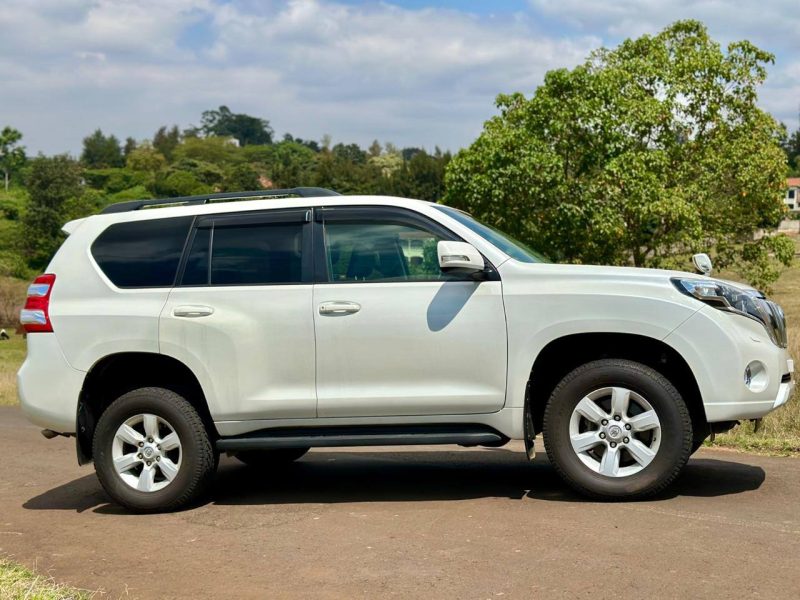 NEW 2016 LANDCRUISER PRADO KSh 6,550,000