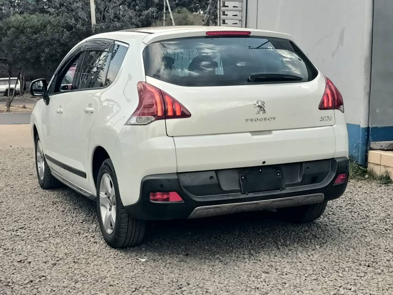 2015 PEUGEOT 3008 ; MOONROOF KSh 1,470,000