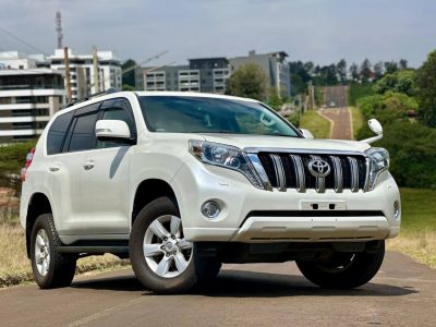 NEW 2016/10 LANDCRUISER PRADO (unregistered) KSh 6,550,000