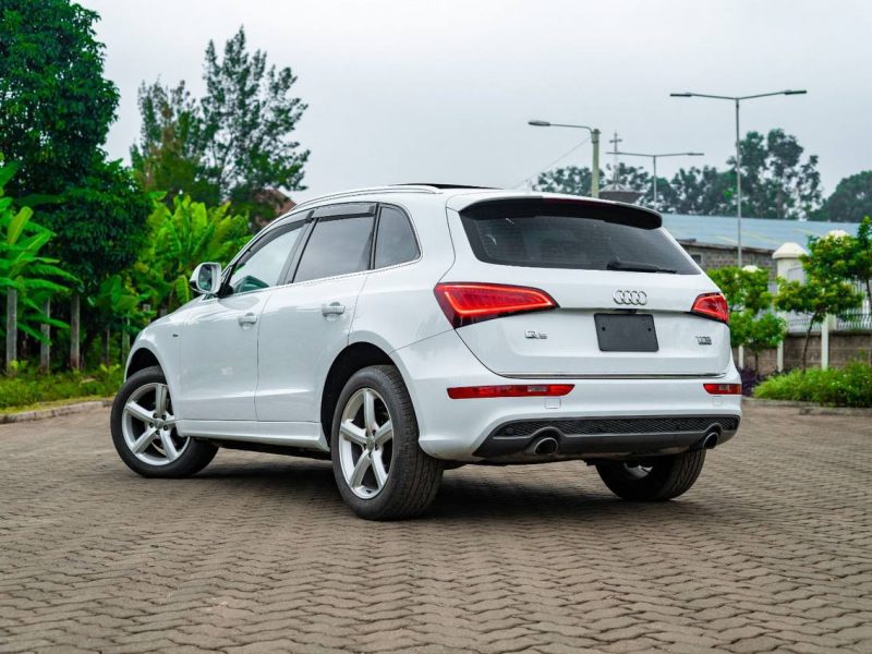 2017 AUDI Q5 S-LINE KSh 4,450,000