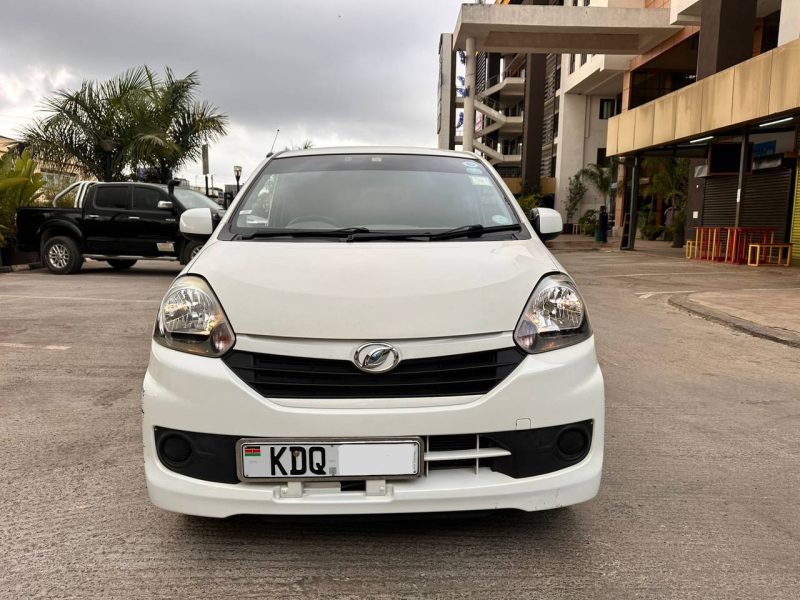 2017 DAIHATSU MIRA KSh 769,000