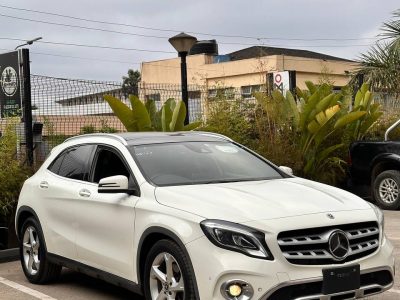 2017 MERCEDES BENZ GLA220 KSh 3,670,000