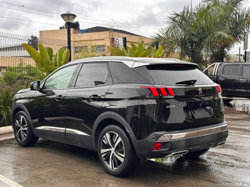 2017 PEUGEOT 3008 NERA BLACK KSh 3,370,000