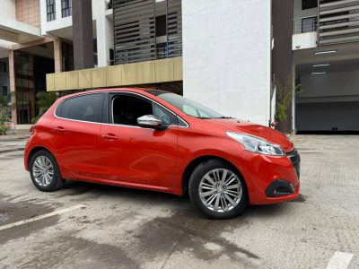 2018 PEUGEOT 208 KSH 1,270,000