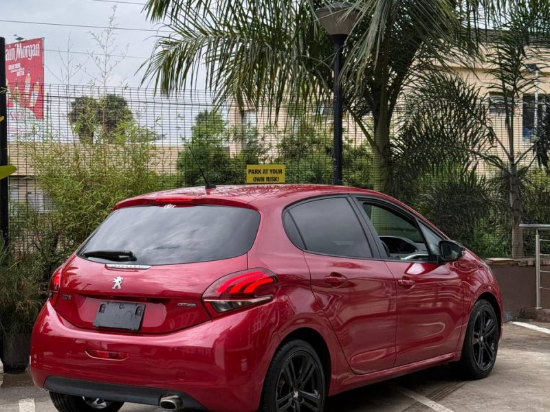 2019 PEUGEOT 208 GTLine KSh 1,370,000