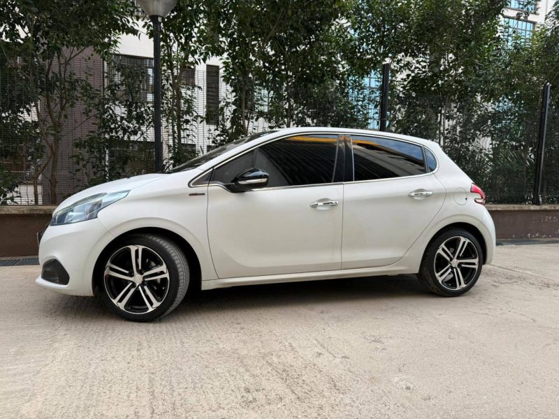 2016 PEUGEOT 208 GTLine KSh 1,170,000