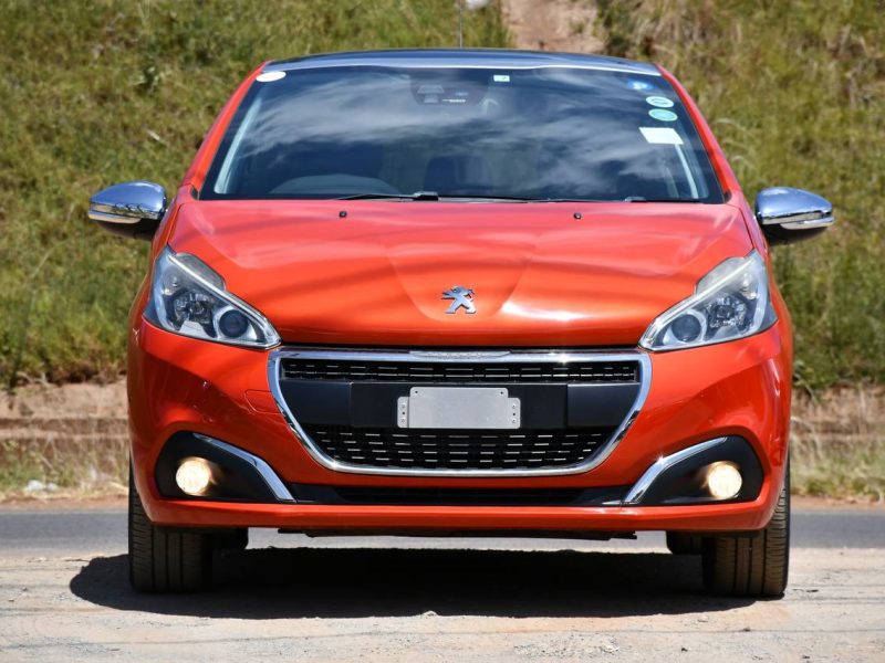 KSh 1.39M 2017 Peugeot 208 MOONROOF!!!