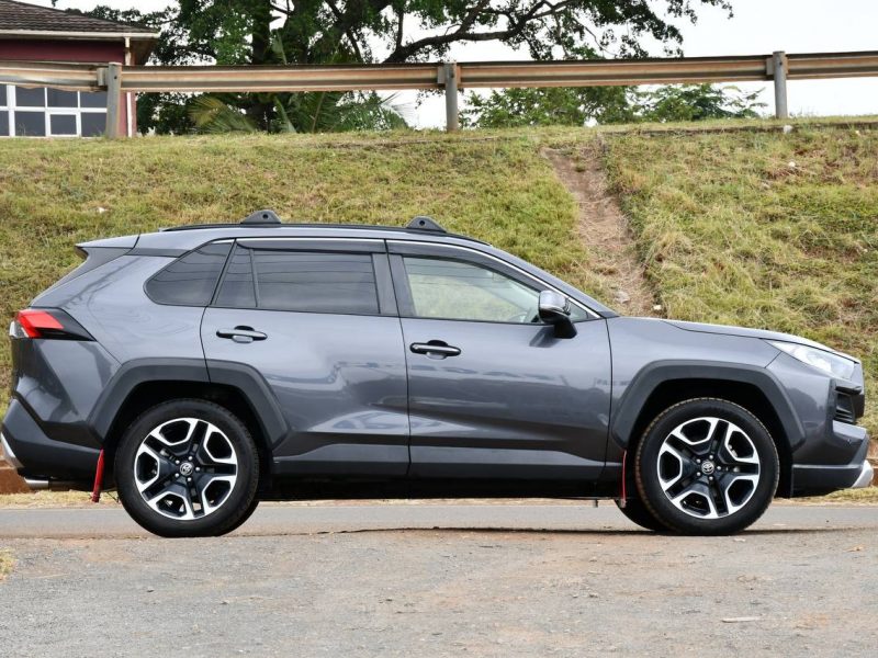 2019 TOYOTA RAV4 ADVENTURE KSh 5,200,000