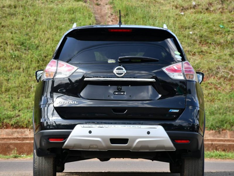 2017 NISSAN X-TRAIL KSh 2,450,000