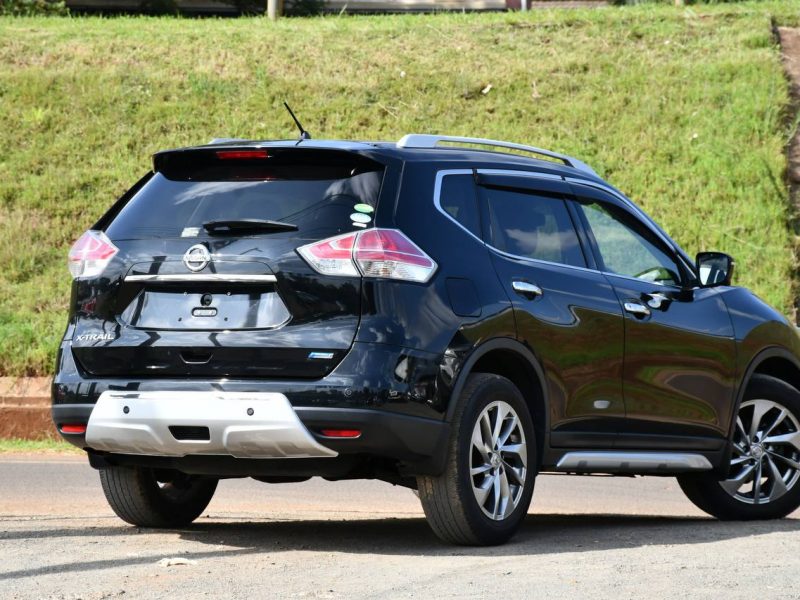 2017 NISSAN X-TRAIL KSh 2,450,000