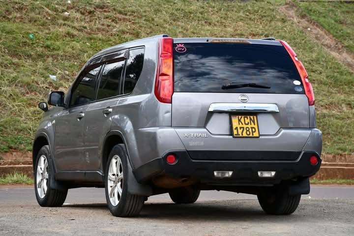 2010 NISSAN XTRAIL KSh 1,070,000