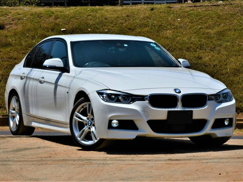 2017 BMW 320i KSh 3,550,000