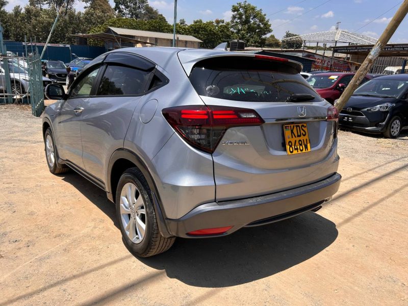 2018 HONDA VEZEL HYBRID KSh 3,670,000