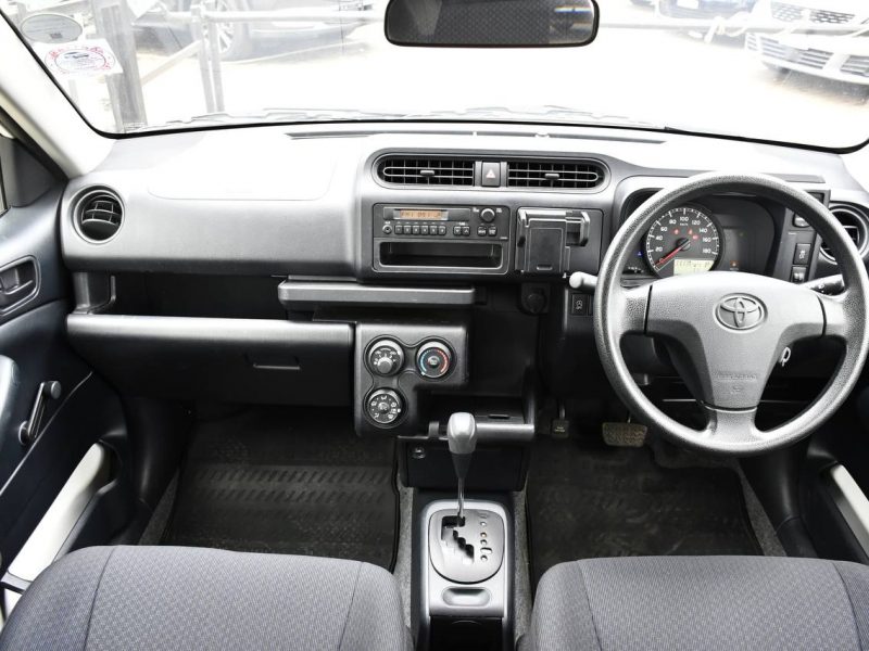 2018 TOYOTA PROBOX KSh 1,370,000