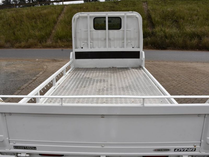 2018 TOYOTA DYNA DIESEL AUTO