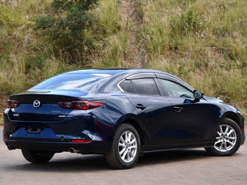 2018 MAZDA 3 SEDAN PETRO 1.5L