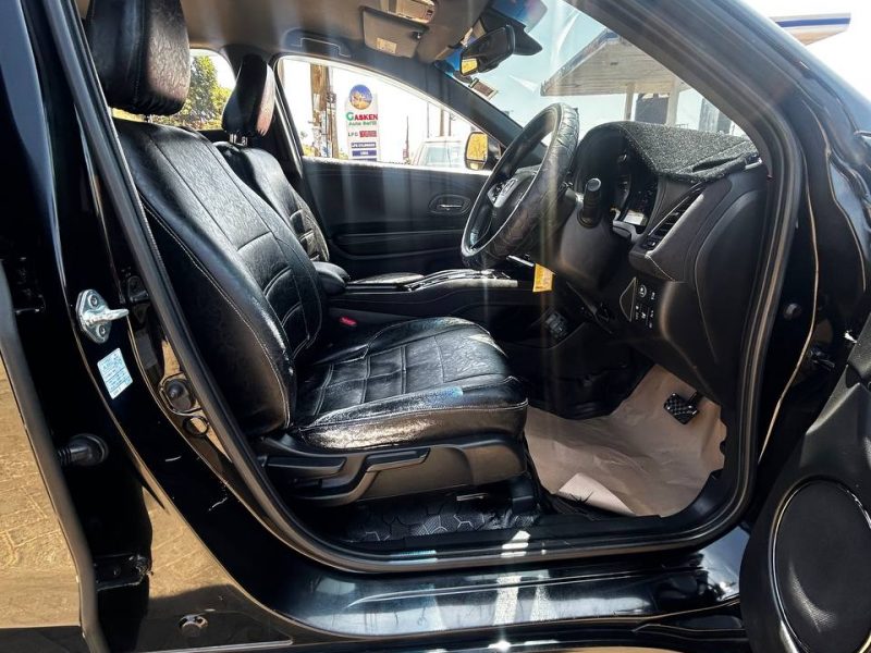 2017 HONDA VEZEL RS HYBRID WITH PPF WRAP & LUMAR TINT