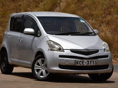 2009 TOYOTA RACTIS IN GOOD CONDITION