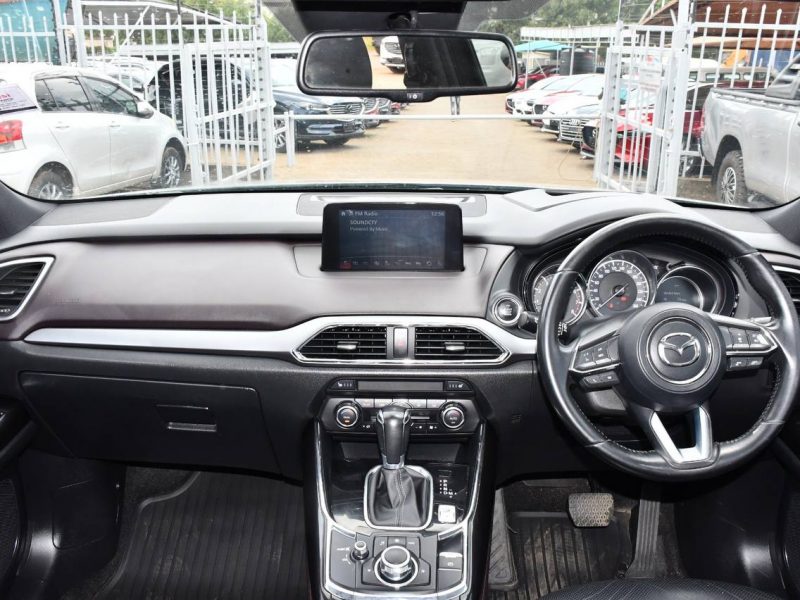 2018 MAZDA CX9 AWD 2.5L PETRO WITH SUNROOF!!!