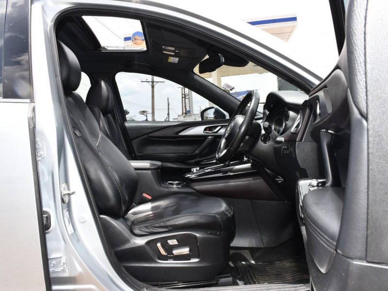 2018 MAZDA CX9 AWD 2.5L PETRO WITH SUNROOF!!!