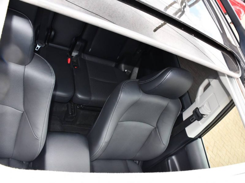 2021 LANDCRUISER PRADO TX 2.8L WITH SUNROOF!!!