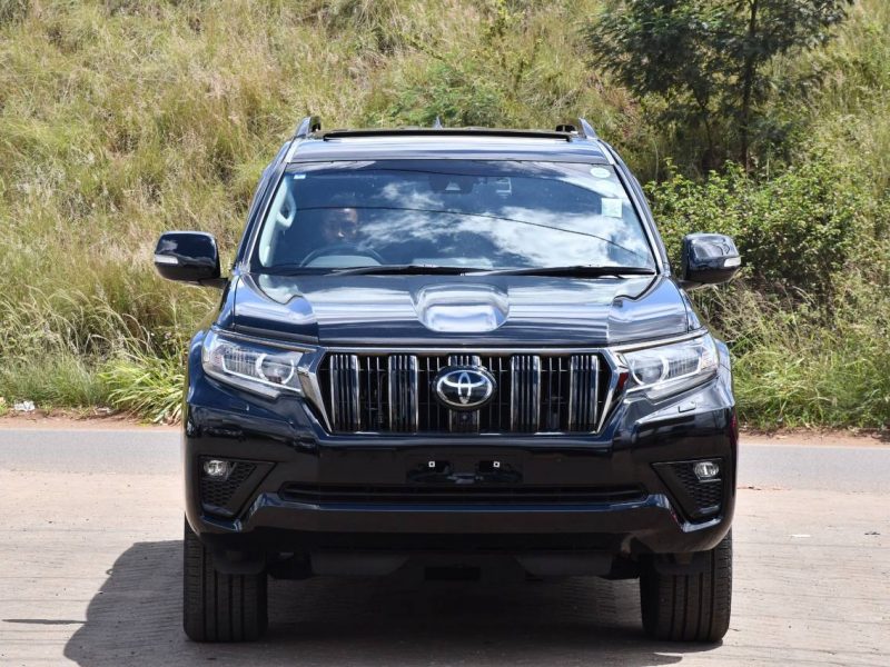 2021 LANDCRUISER PRADO TX 2.8L WITH SUNROOF!!!