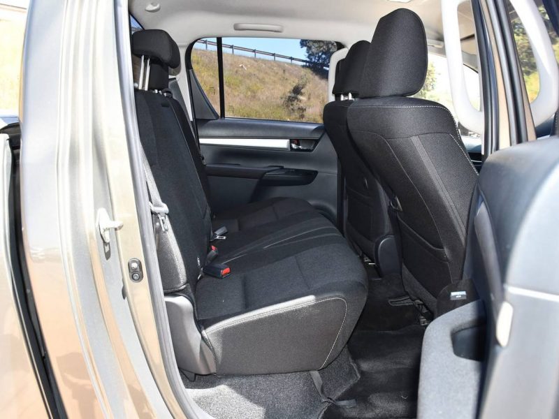 2021 TOYOTA HILUX D/CAB 2.8L DIESEL TURBO