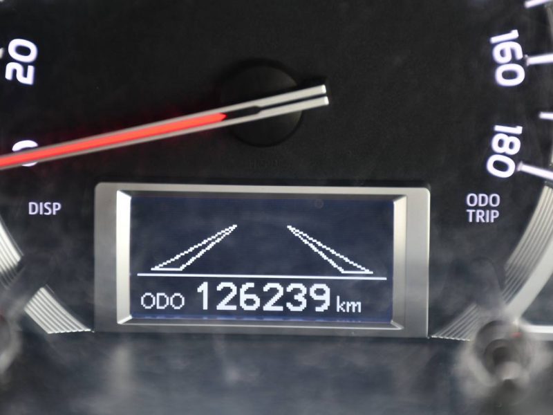 2019 TOYOTA HIACE DIESEL 2.8L