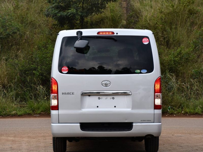 2019 TOYOTA HIACE DIESEL 2.8L