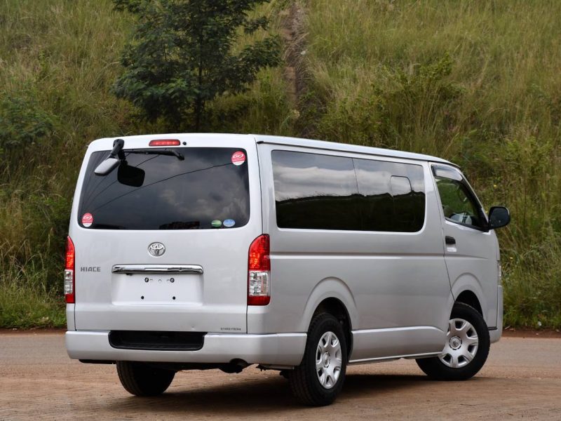 2019 TOYOTA HIACE DIESEL 2.8L