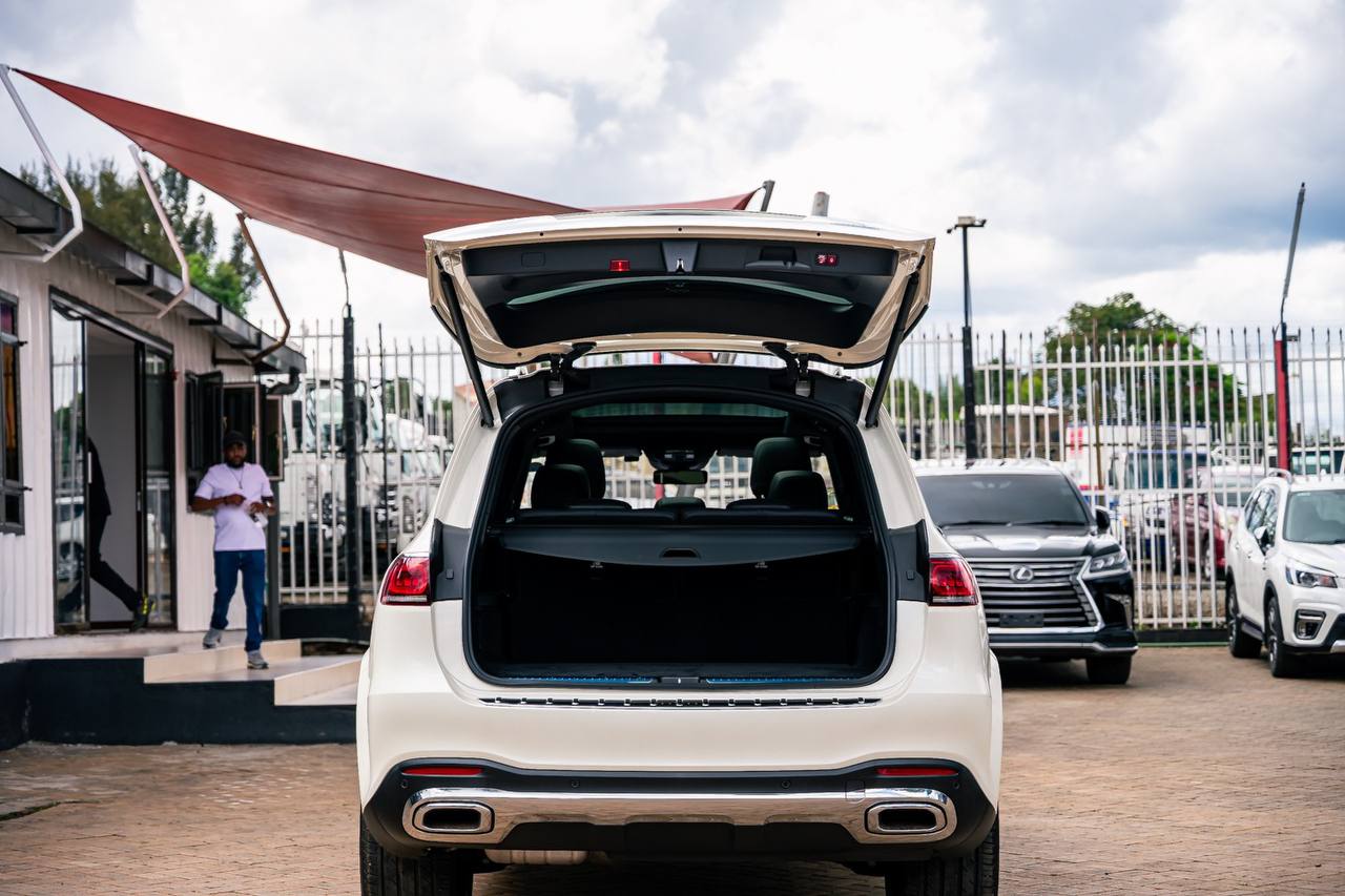 2020 MERCEDES BENZ GLS400D