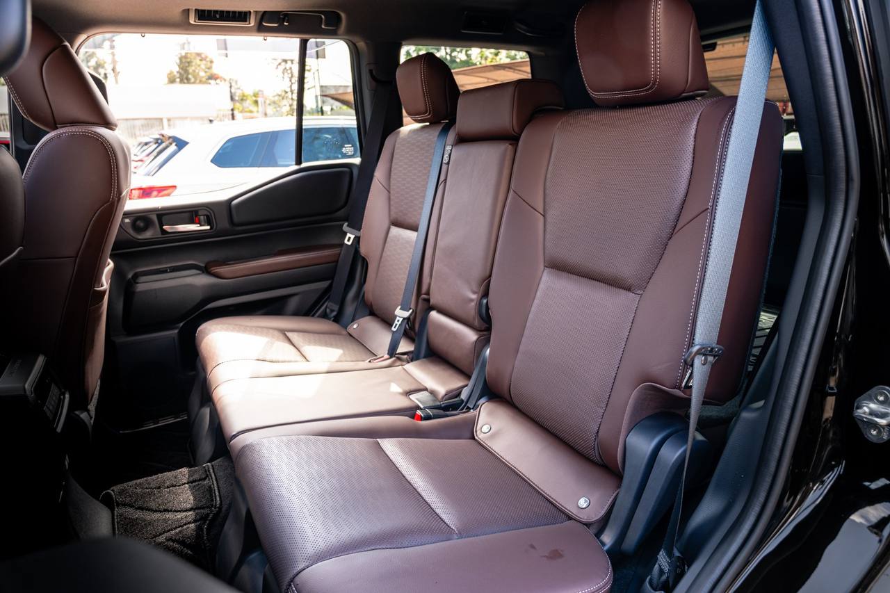 2024 TOYOTA LANDCRUISER LC250