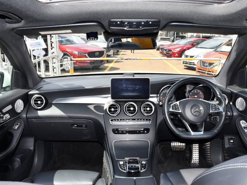 2019 MERCEDES-BENZ GLC 250 4MATIC