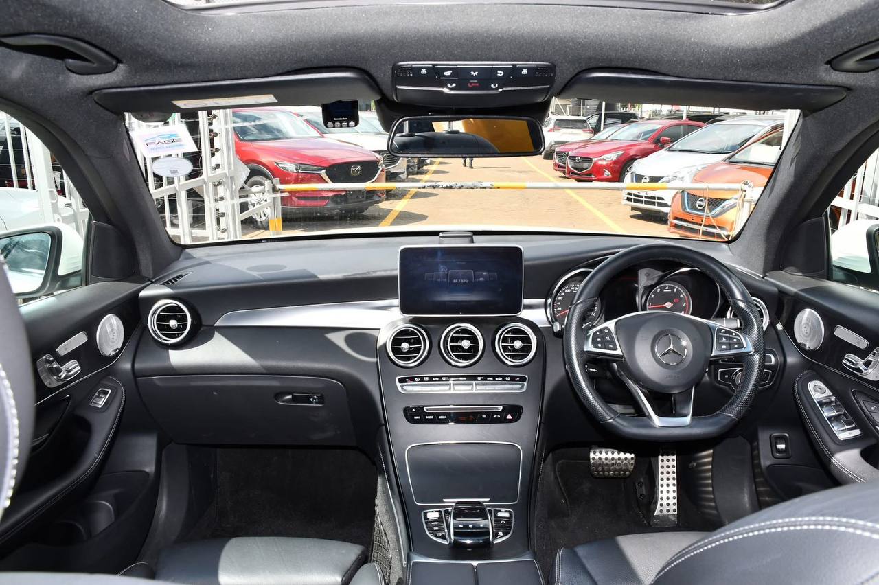 2019 MERCEDES-BENZ GLC 250 4MATIC