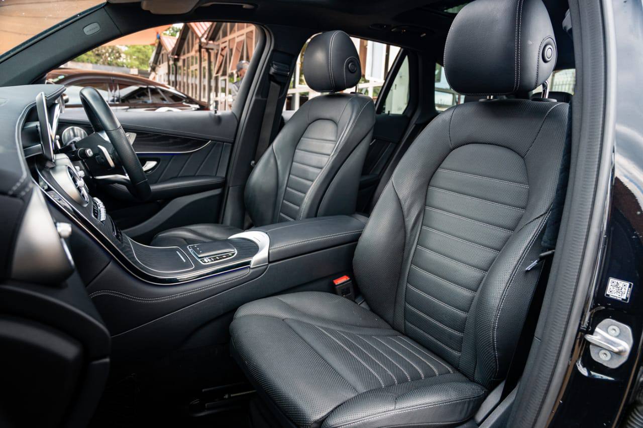 2019 MERCEDES-BENZ GLC220D