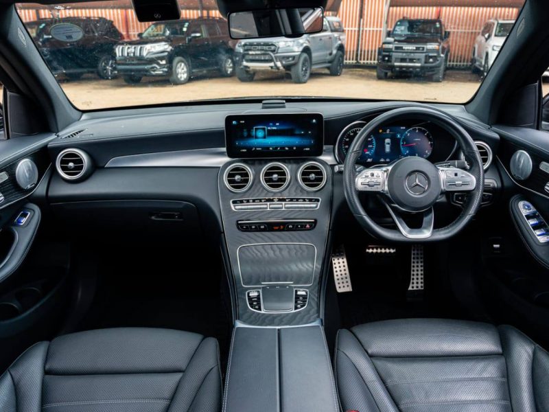 2019 MERCEDES-BENZ GLC220D