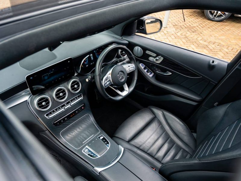 2019 MERCEDES-BENZ GLC220D