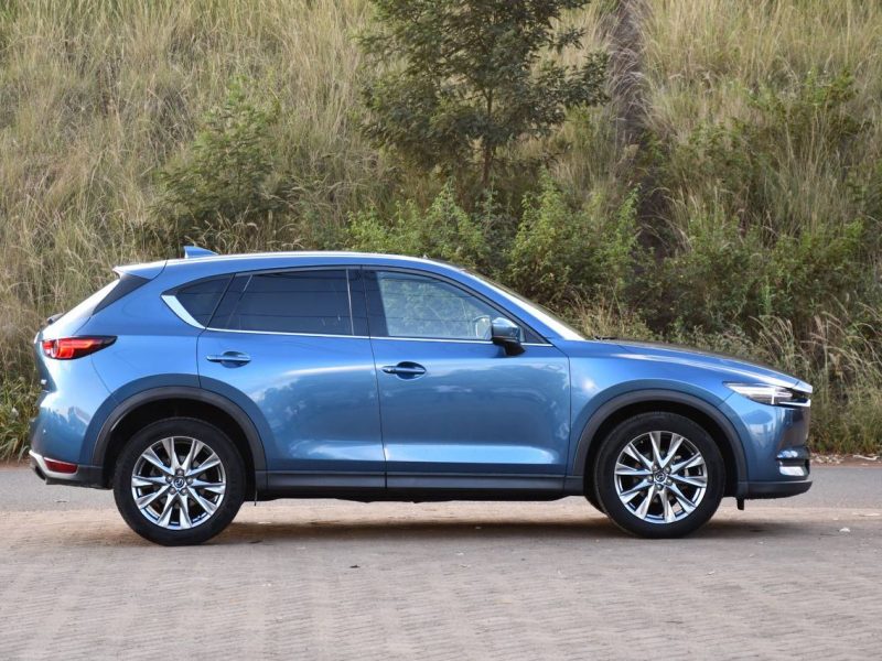 MAZDA CX5 EXCLUSIVE 2.2L WITH SUNROOF!!!