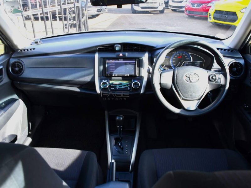 2018 TOYOTA FIELDER HYBRID 56,000 Kms