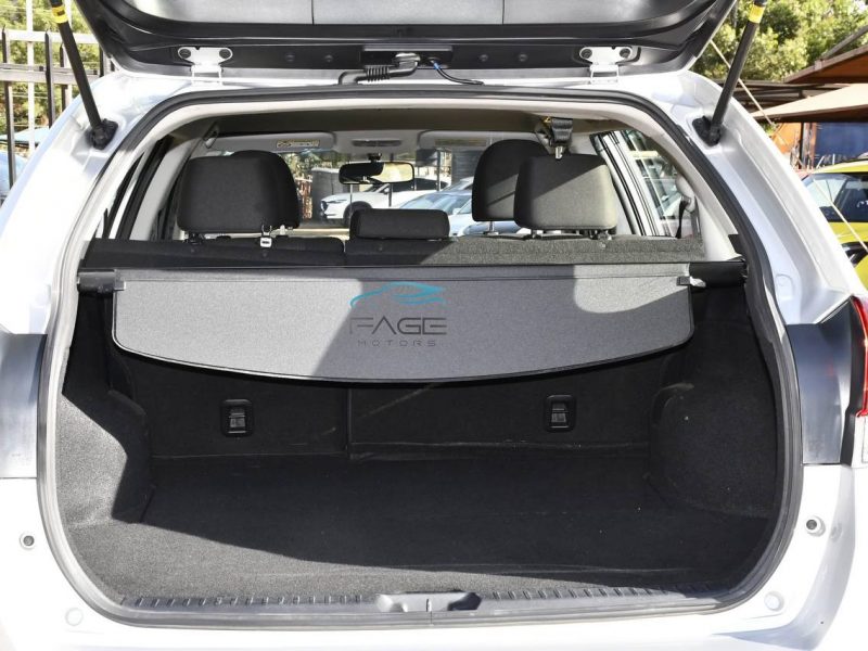 2018 TOYOTA FIELDER HYBRID 56,000 Kms