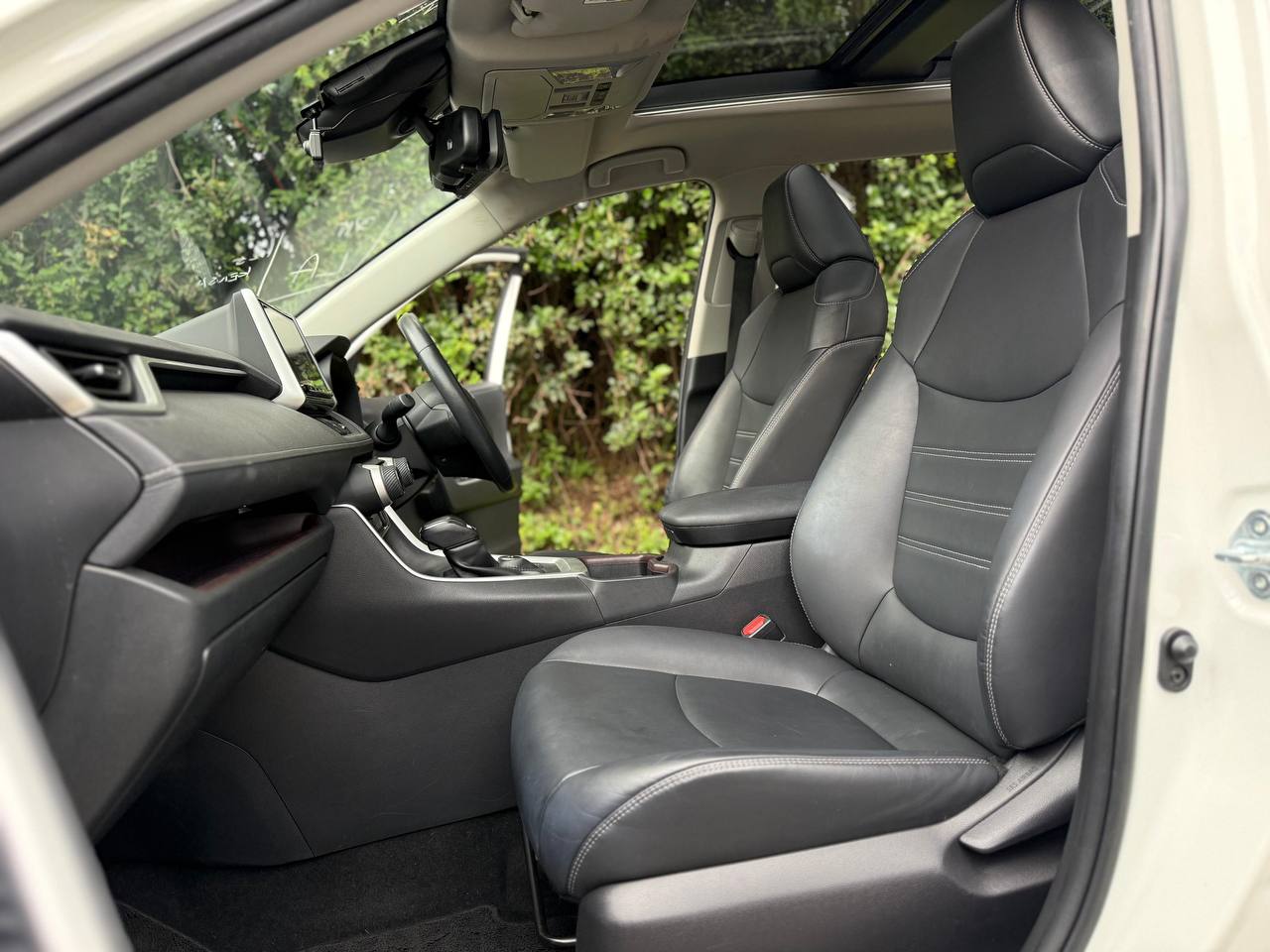 2019 TOYOTA RAV4 ADVENTURE HYBRID 4WD