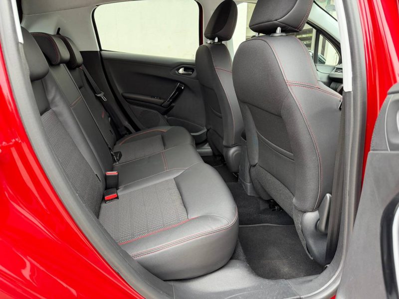 2019 PEUGEOT 208 GTLINE