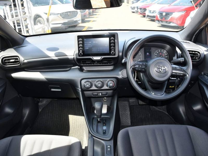 2020 TOYOTA YARIS 1.0L