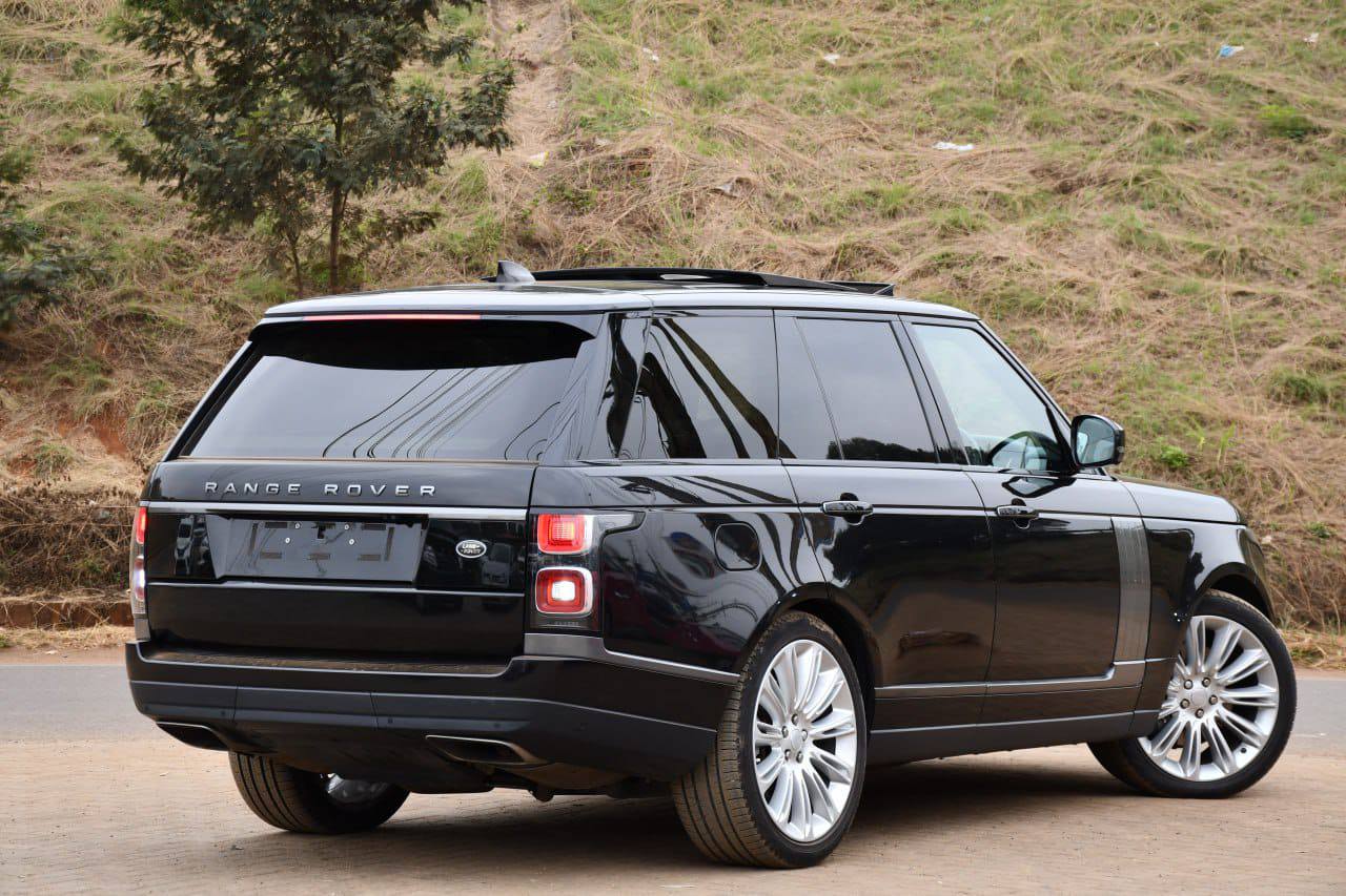 2019 RANGE ROVER VOGUE AUTOBIOGRAPHY