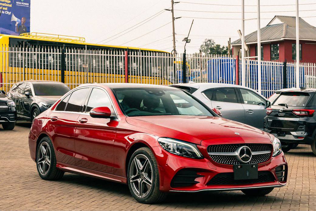2019 Mercedes-Benz C 200 AMG Line
