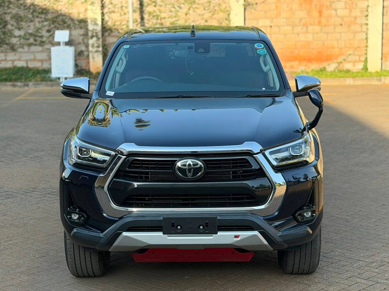 2020 TOYOTA HILUX Z D.CAB D.BLUE