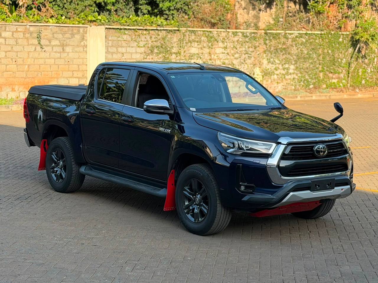 2020 TOYOTA HILUX Z D.CAB D.BLUE